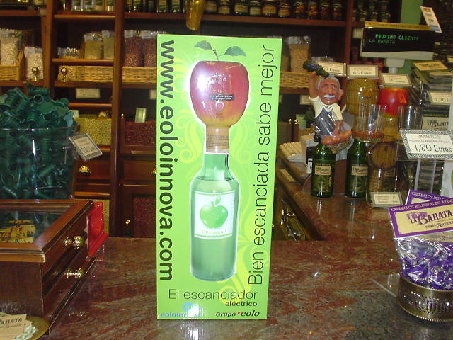 Escanciador de Bater�a Recargable con forma de Manzana